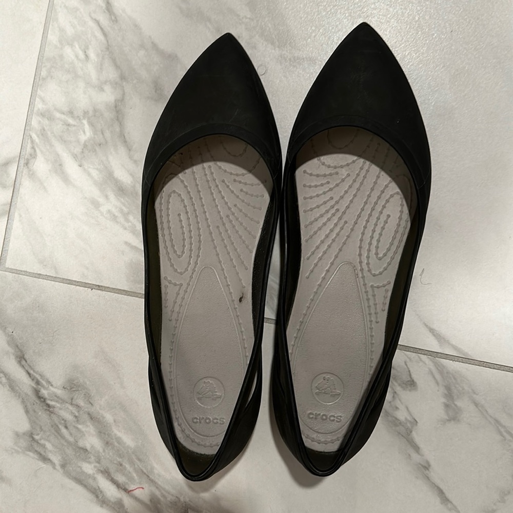 Black crocs flats with pointed toe
